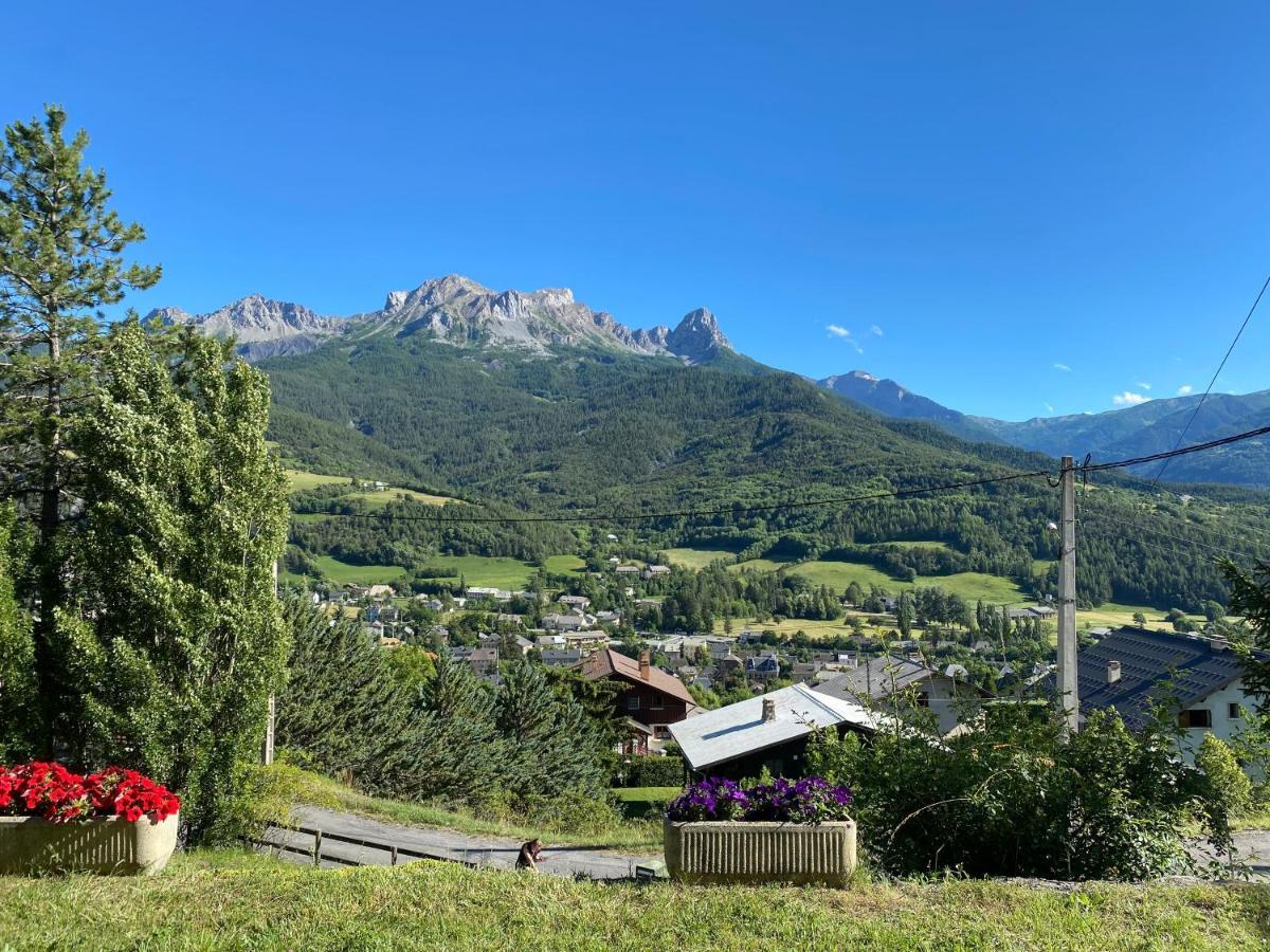 Soleil Et Vue Barcelonnette Exterior foto